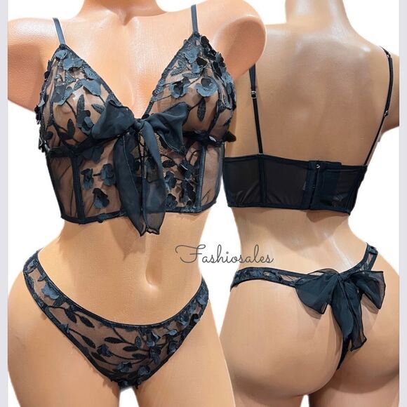 Victoria’s Secret Dream Angels Unlined sheer bralette & thong panty Set black M - Picture 1 of 3